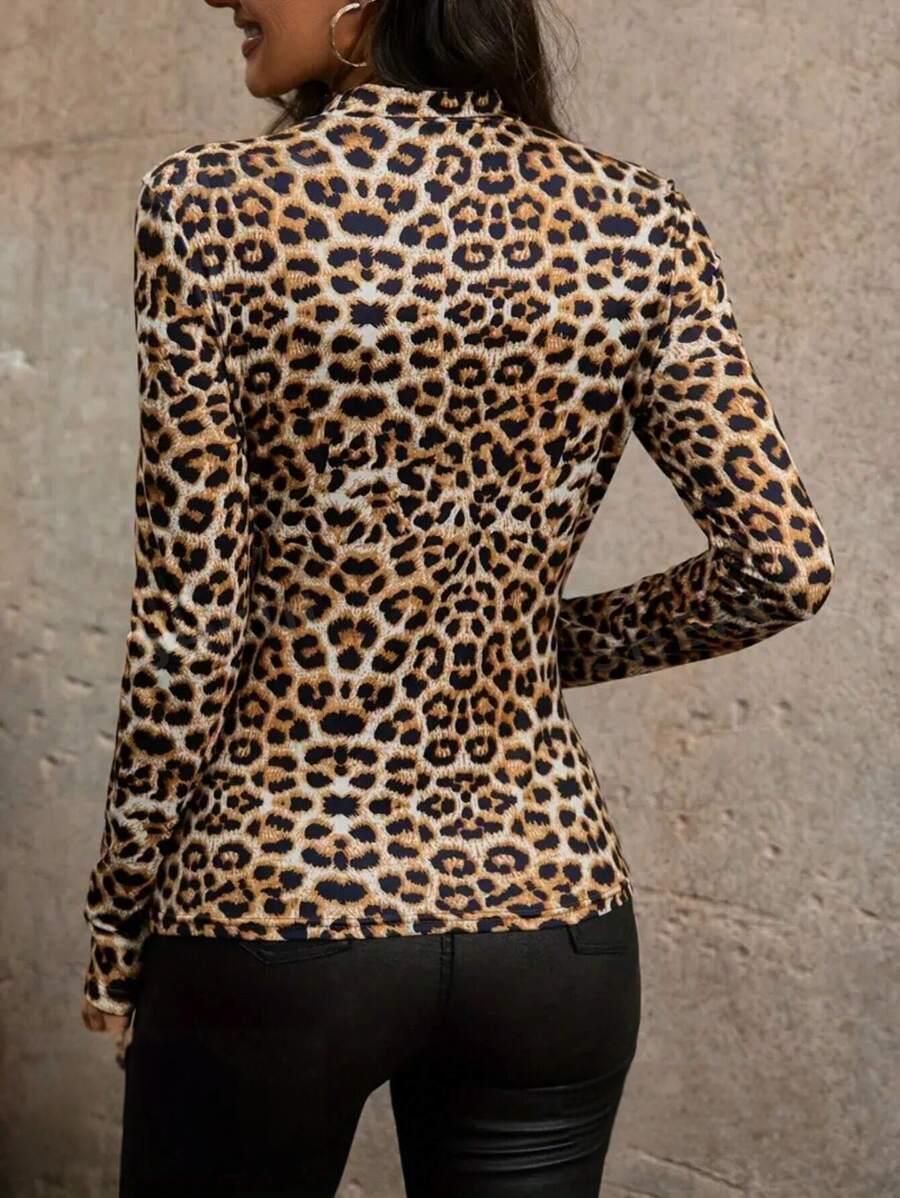 Leopardenmuster Bluse mit Cut-Outs – Slim Fit Langarm Damenbluse